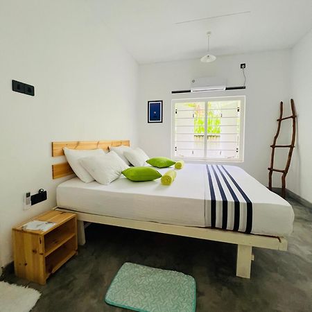 Hotel Mahagedara Dikwella Extérieur photo