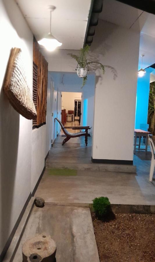 Hotel Mahagedara Dikwella Extérieur photo