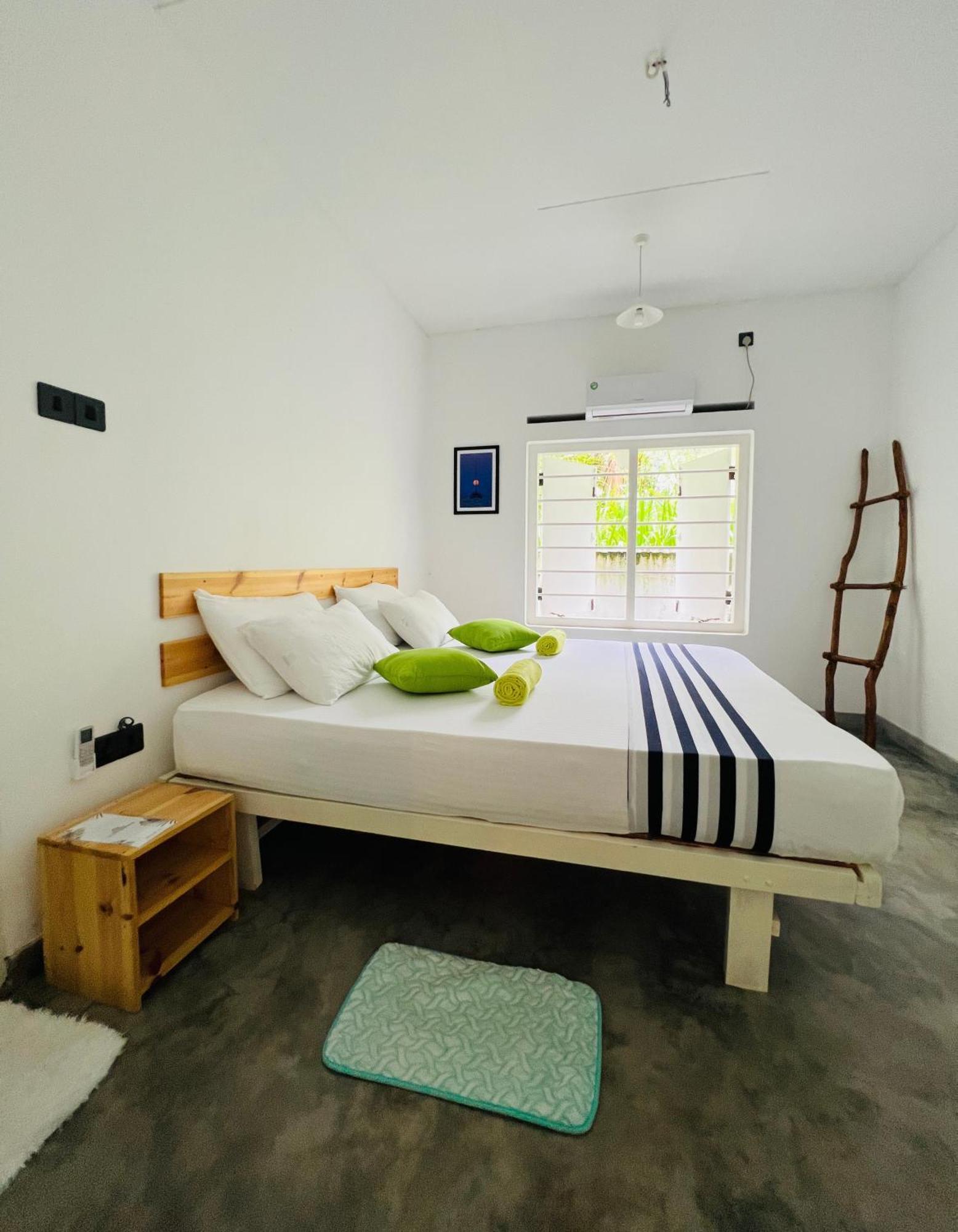 Hotel Mahagedara Dikwella Extérieur photo